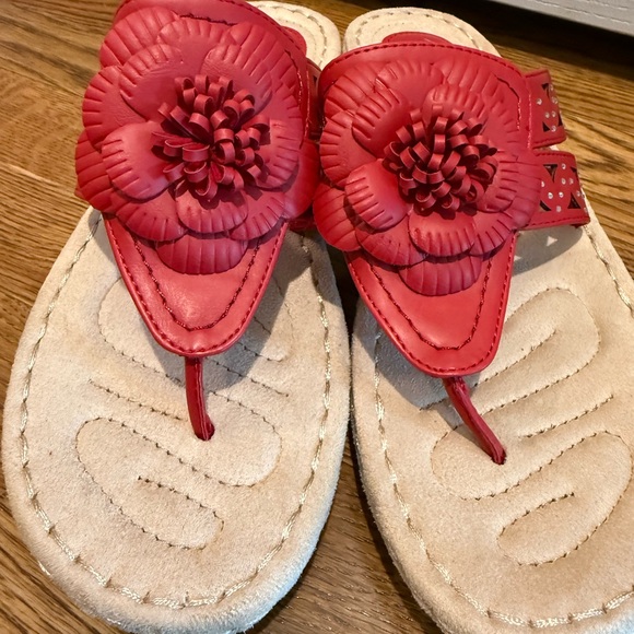 NWOT Red Floral Women's Sandals size 9 - Picture 8 of 9